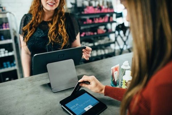 Les avantages et les inconvénients des modèles d'affaires pour les entreprises informatiques